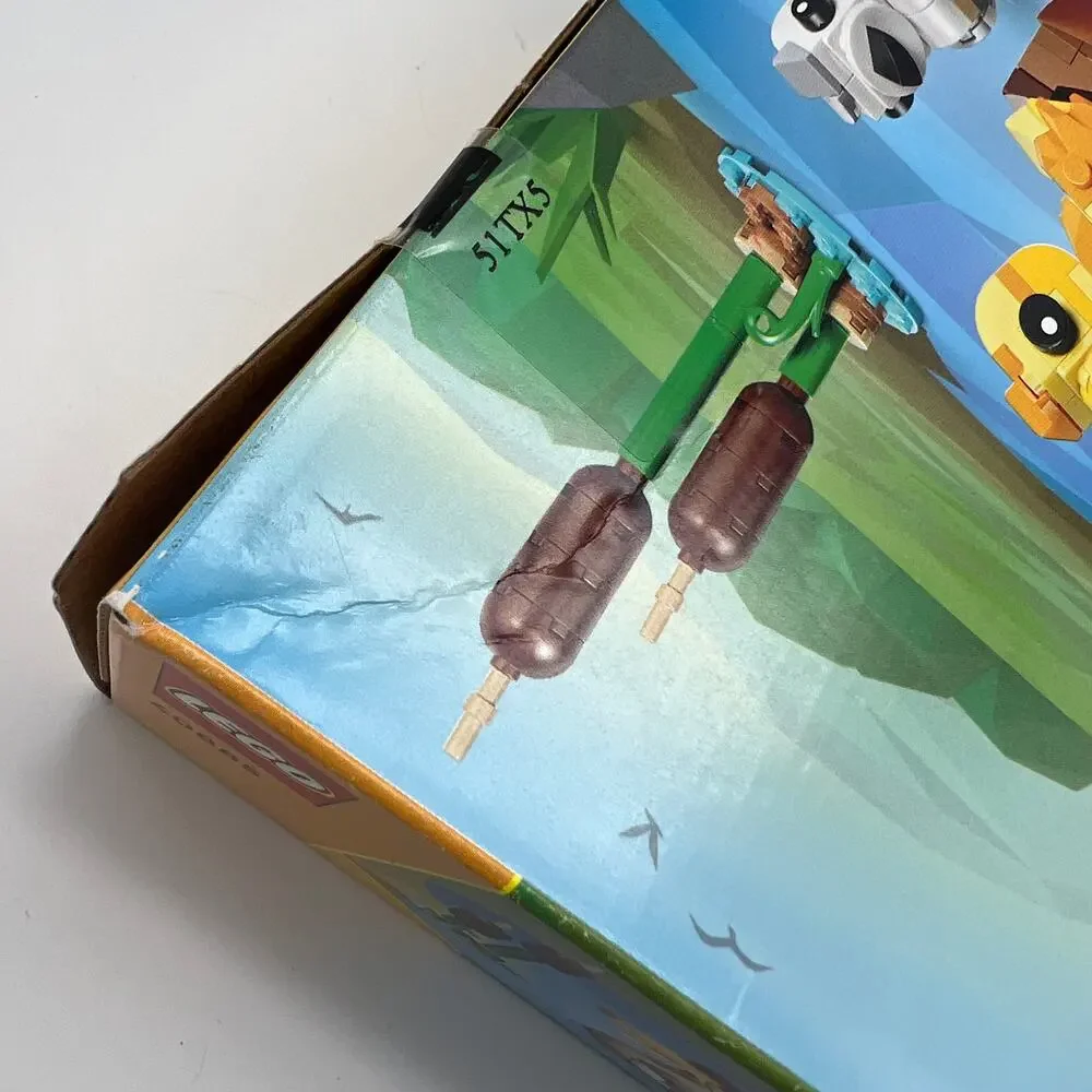 LEGO Creator Duck Family 40885 Nature Animals 2026 NEW Damaged Creased w/ Box